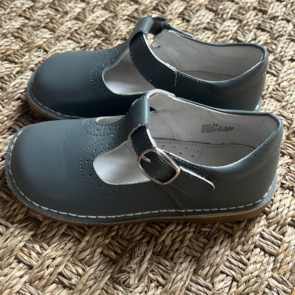 L’amour girls grey Velcro strap size 12 shoes. Gently worn
